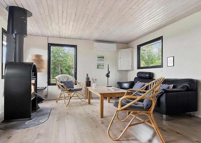 40395-juelsminde-frede-juels-vej-282 * Sonderby (Midtjylland)